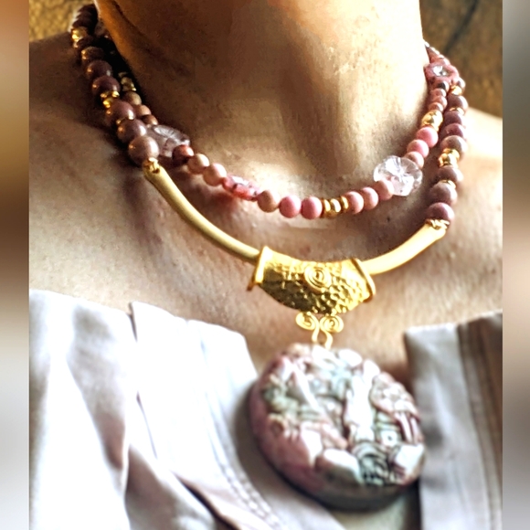 Pink Rhodochrosite Pendant In Two Strand Rhodochrosite & Jasper Bead Necklace - Picture 9 of 9